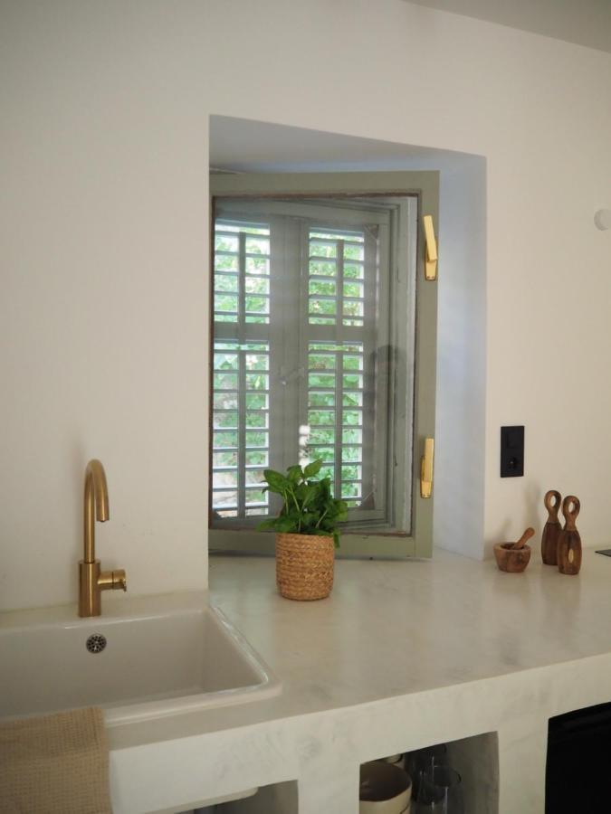Mi Sestre - Studio Apartment Hvar Vrisnik Jelsa  Exterior foto